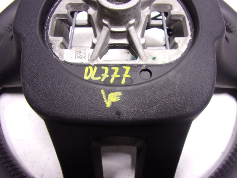 Recambio de volante para citroën c3 aircross 1.2 12v e-thp referencia OEM IAM 98118752ZD 98118752ZD 