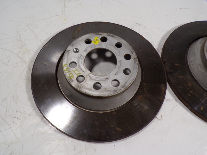 Recambio de disco freno trasero para volkswagen tiguan advance bmt referencia OEM IAM 3Q0615601A  