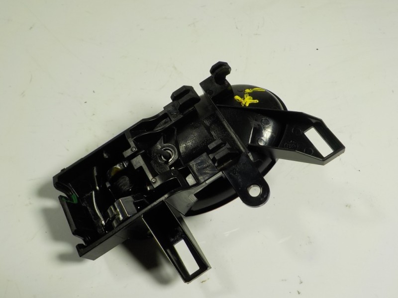 Recambio de maneta interior delantera derecha para nissan juke (f15) 1.5 turbodiesel cat referencia OEM IAM 80670BA61A  