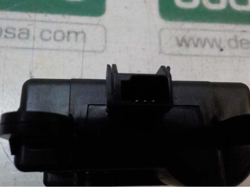 Recambio de motor electrico para nissan x-trail (t30) le referencia OEM IAM   