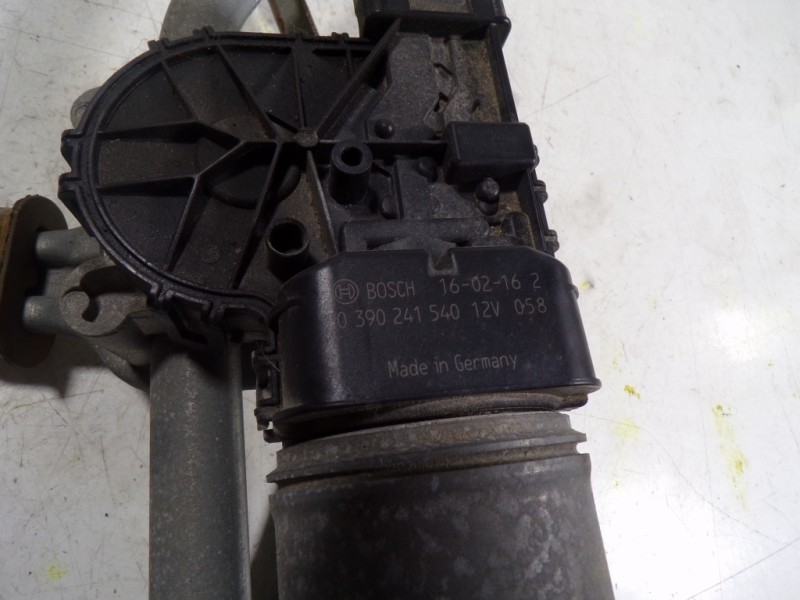 Recambio de motor limpia delantero para peugeot 208 1.2 12v vti referencia OEM IAM 9673222580 9673222580 0390241540