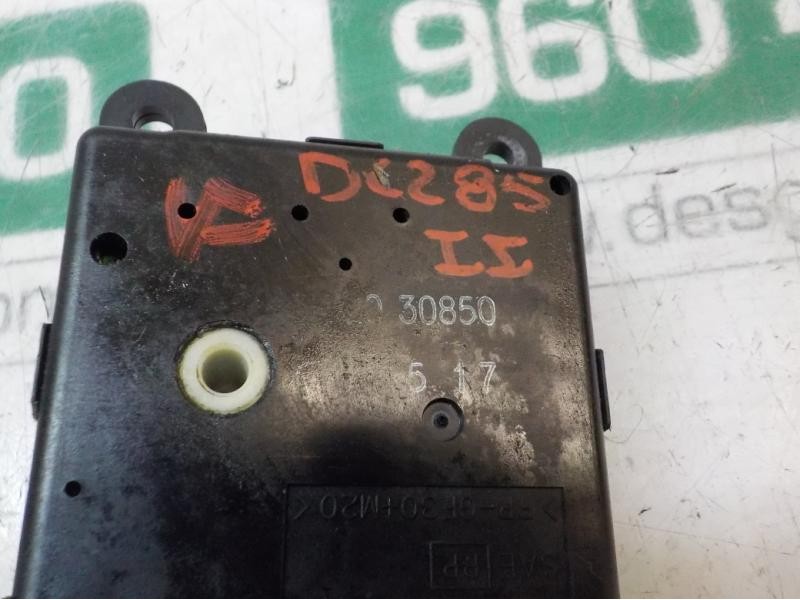 Recambio de motor electrico para nissan x-trail (t30) le referencia OEM IAM   