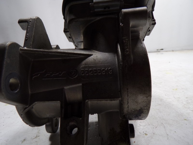 Recambio de caja mariposa para citroën nemo 1.3 hdi fap referencia OEM IAM  55255919 