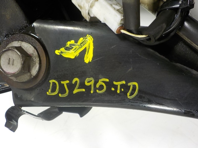 Recambio de mangueta trasera derecha para lexus rx 450h referencia OEM IAM 4230448060 0D1157 