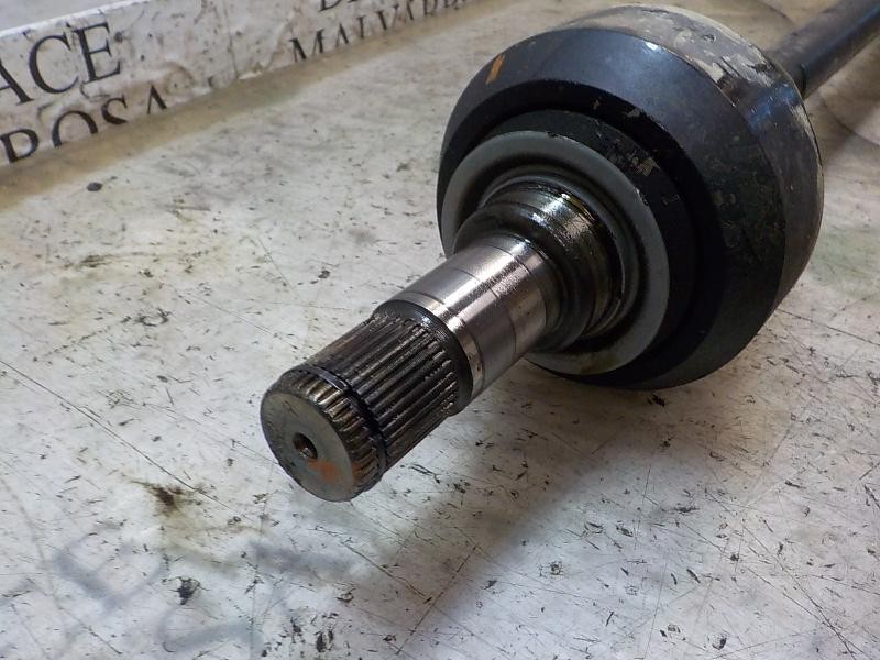 Recambio de transmision trasera derecha para mercedes-benz clase r (w251) 3.0 cdi cat referencia OEM IAM A2513500610  