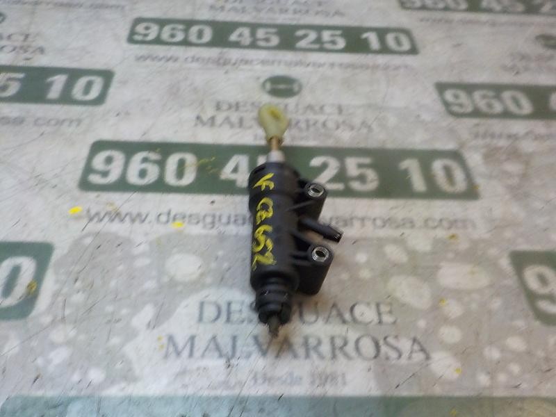 Recambio de bomba embrague para bmw serie 3 berlina (e90) 2.0 16v diesel referencia OEM IAM 21526773670  