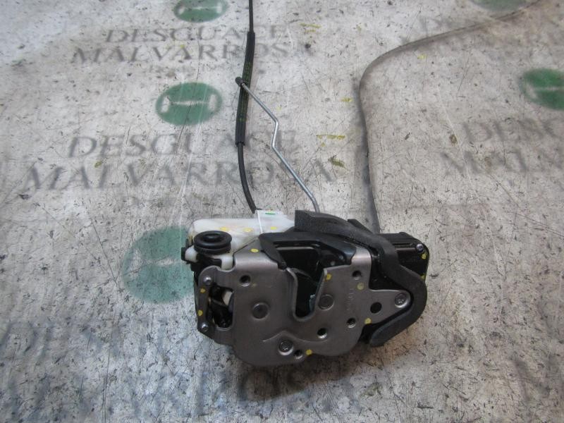 Recambio de cerradura puerta trasera derecha para opel astra j lim. cosmo referencia OEM IAM 13579566  