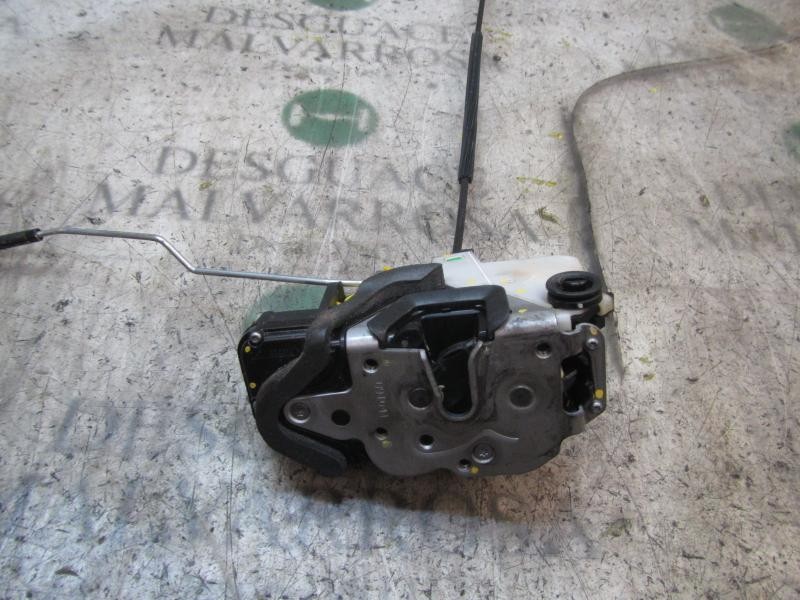 Recambio de cerradura puerta trasera izquierda para opel astra j lim. cosmo referencia OEM IAM 13579557  