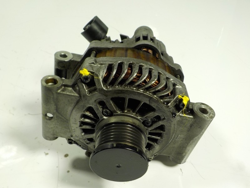 Recambio de alternador para citroën c4 grand picasso 1.6 16v referencia OEM IAM  V757692180 