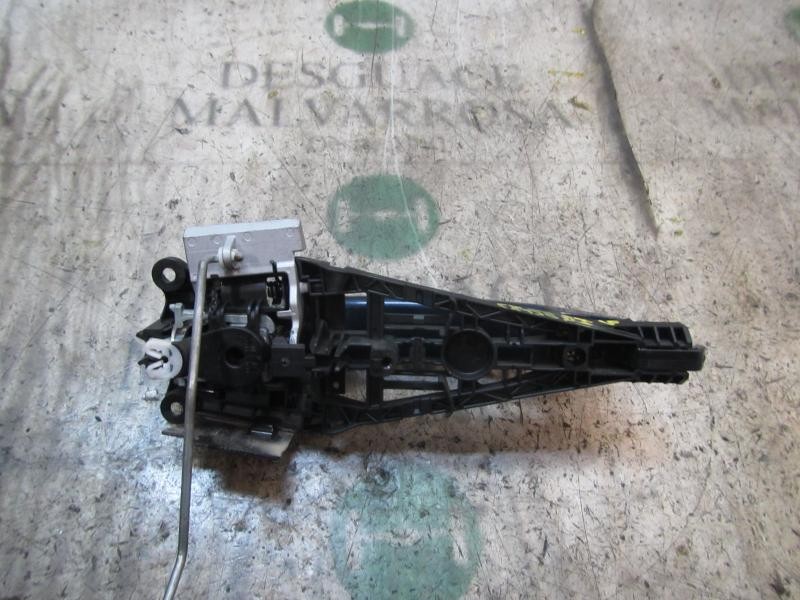 Recambio de maneta exterior delantera izquierda para opel astra j lim. cosmo referencia OEM IAM 92233089  13308535