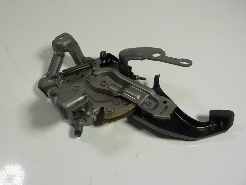 Recambio de palanca freno de mano para lexus rx 450h referencia OEM IAM 4620048170  