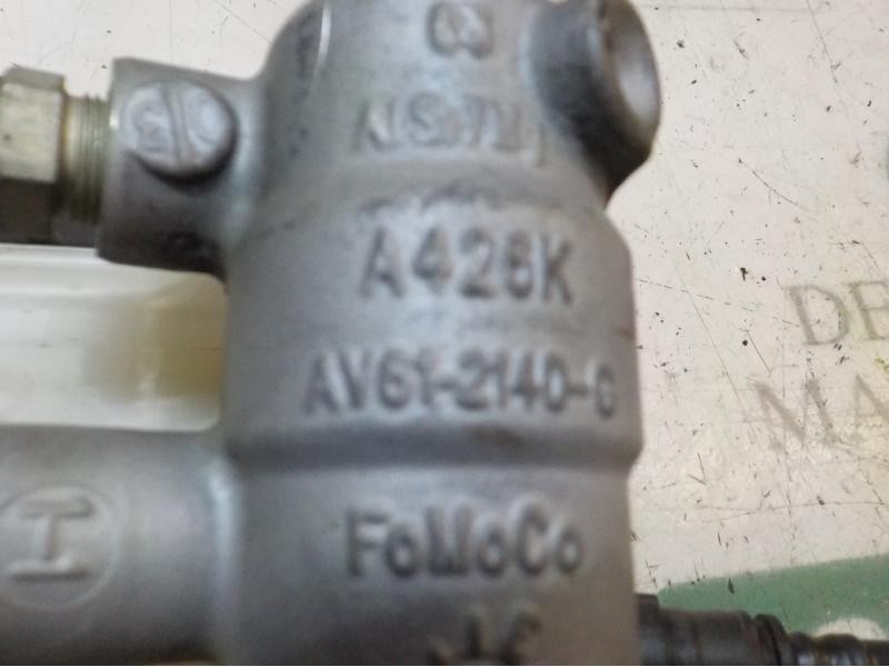 Recambio de bomba freno para ford kuga (cbs) 2.0 tdci cat referencia OEM IAM 2372578 AV61214DC 