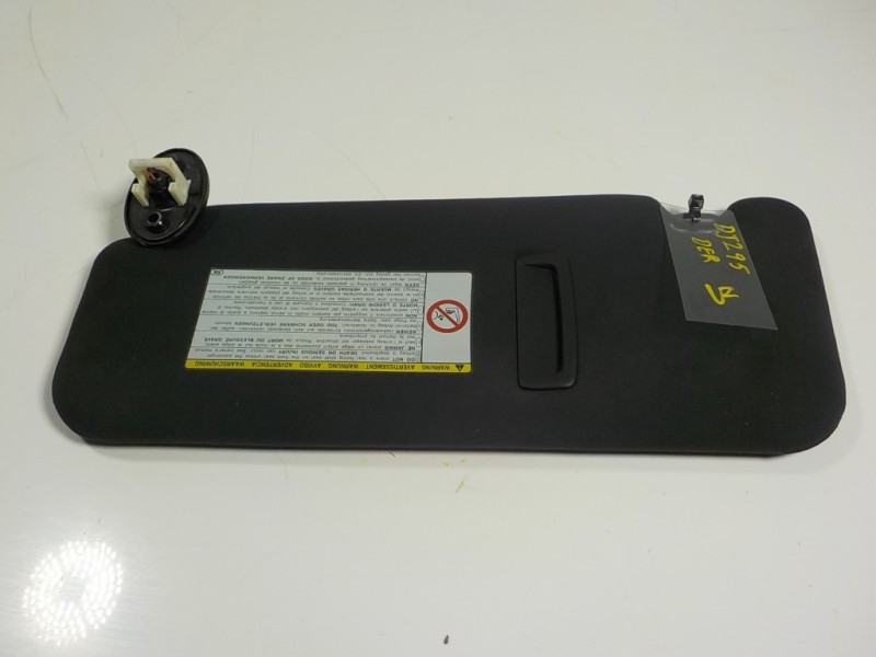 Recambio de parasol derecho para lexus rx 450h referencia OEM IAM 7431048300C1  