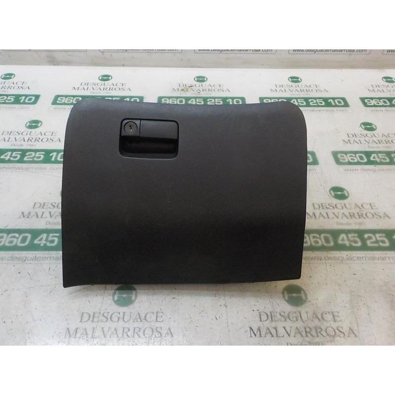 Recambio de guantera para kia sportage 2.0 crdi referencia OEM IAM   