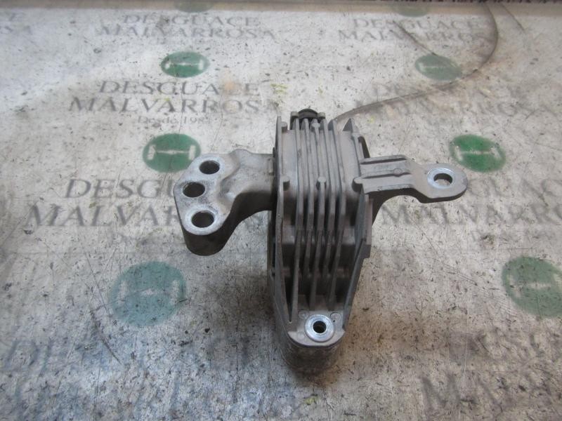 Recambio de soporte motor derecho para opel astra j lim. cosmo referencia OEM IAM 13248476  