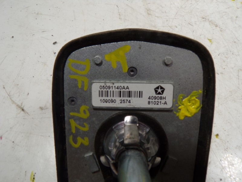 Recambio de antena para lancia voyager (404) 2.8 16v jtdm cat referencia OEM IAM K05064908AA 05091140AA 