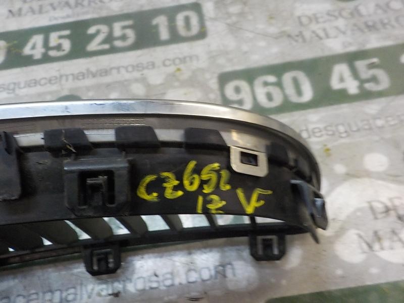 Recambio de rejilla para bmw serie 3 berlina (e90) 2.0 16v diesel referencia OEM IAM 51137120007  