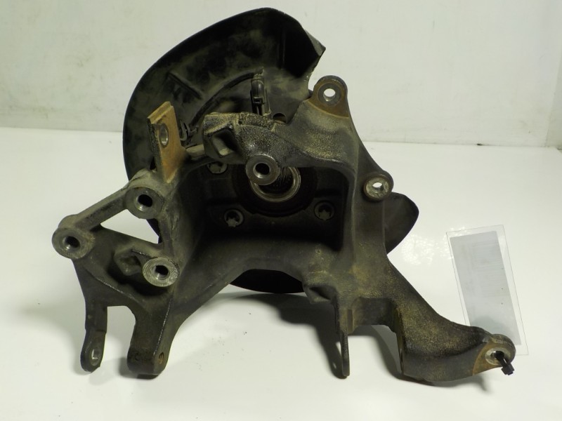 Recambio de mangueta trasera derecha para ford kuga (cbs) 2.0 tdci cat referencia OEM IAM 2071957  