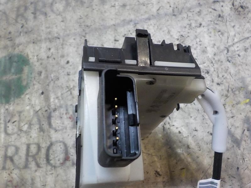 Recambio de cerradura puerta delantera derecha para peugeot 208 access referencia OEM IAM 9812500780  