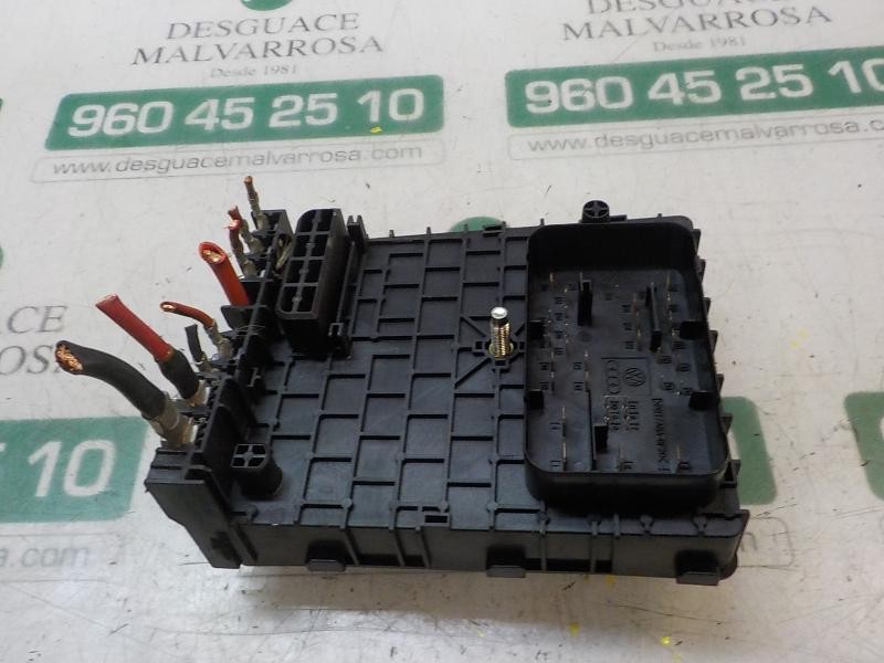 Recambio de caja reles / fusibles para volkswagen passat berlina (3c2) advance plus referencia OEM IAM   