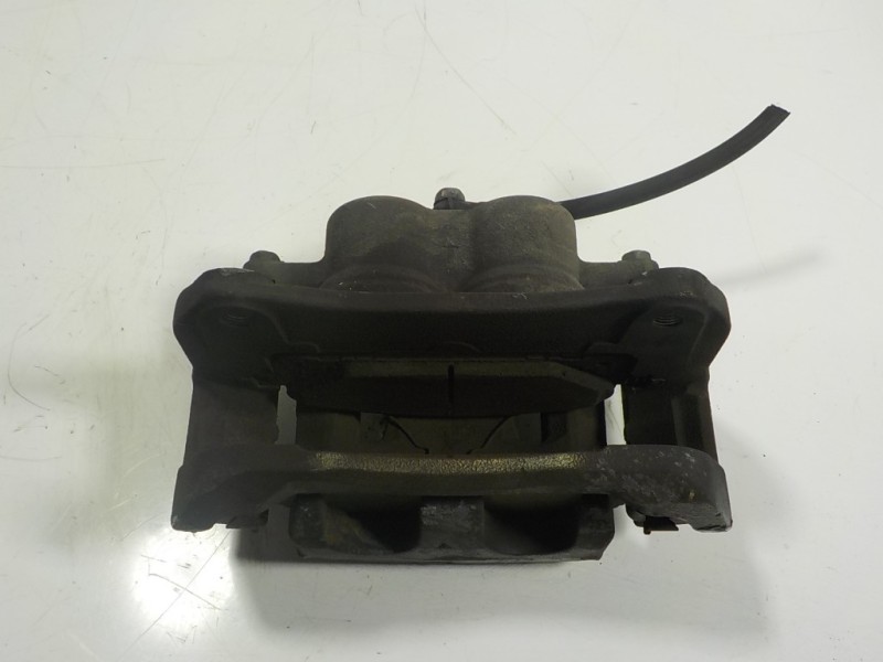 Recambio de pinza freno delantera derecha para lexus rx 450h referencia OEM IAM 4773048160  
