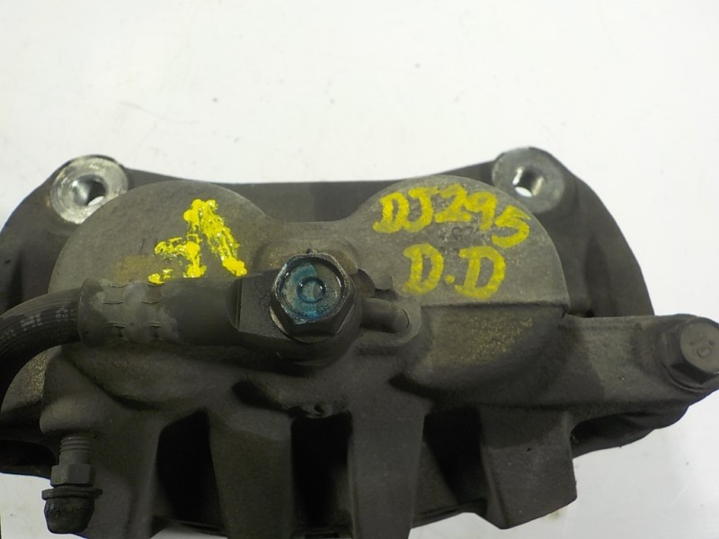 Recambio de pinza freno delantera derecha para lexus rx 450h referencia OEM IAM 4773048160  