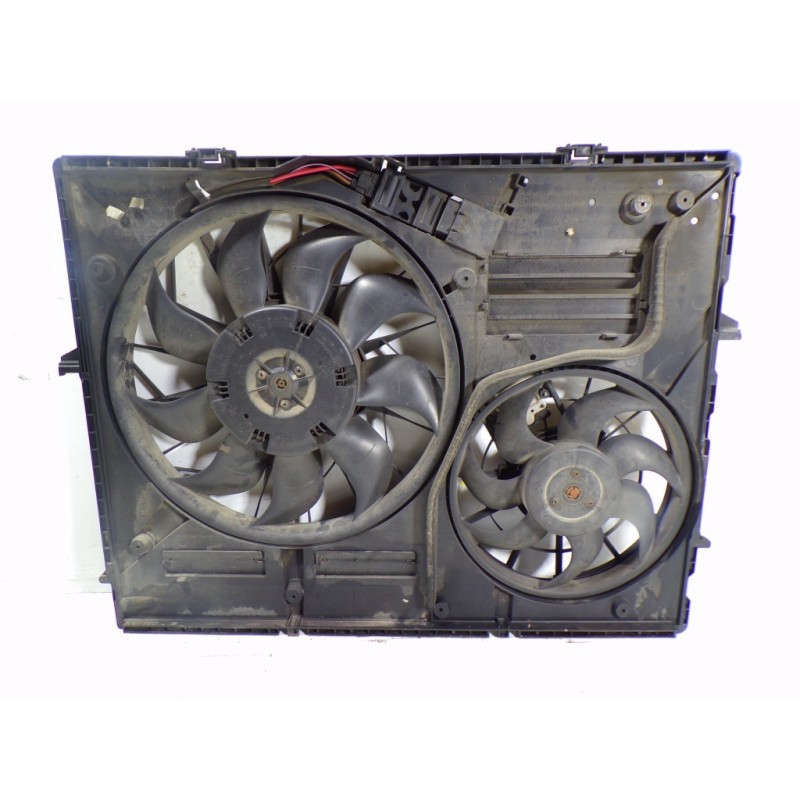 Recambio de electroventilador para volkswagen touareg (7l6) 3.0 v6 tdi dpf referencia OEM IAM 7L0959455F 7L0121203G 0130706809