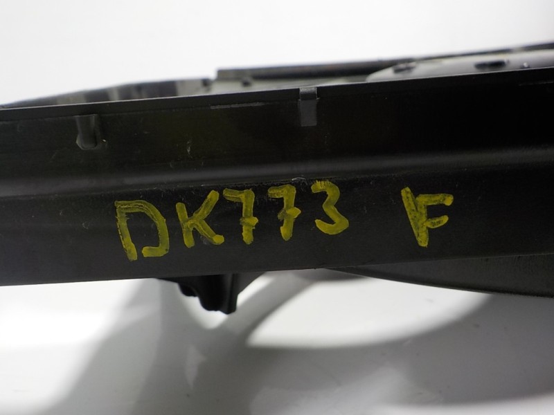 Recambio de electroventilador para peugeot 2008 (p1) 1.2 12v e-thp / puretech referencia OEM IAM 9827752980 9838282180 