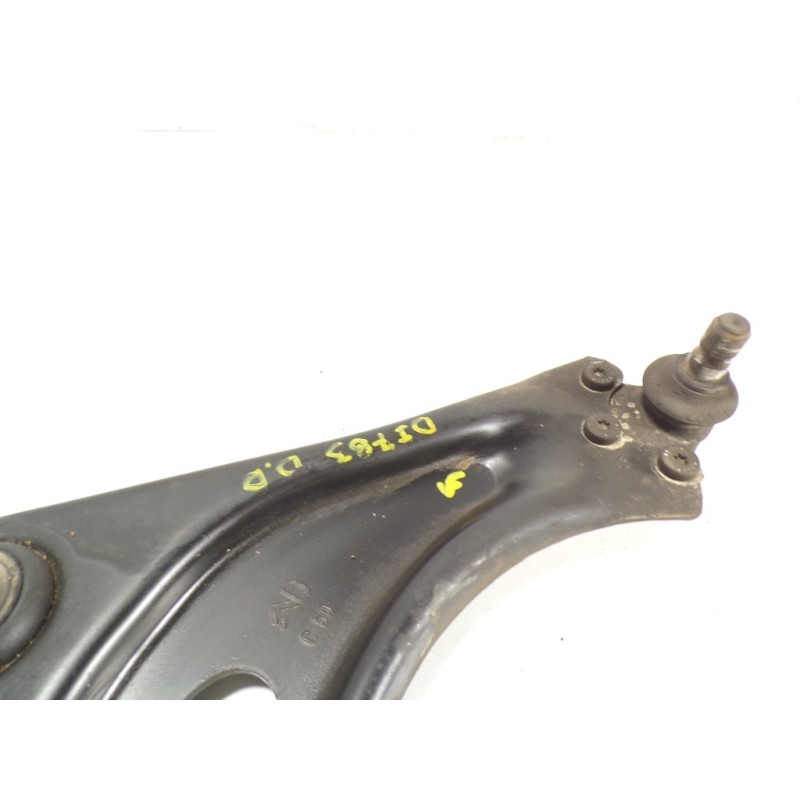 Recambio de brazo suspension inferior delantero derecho para citroën c3 1.0 vti referencia OEM IAM 3521S9  