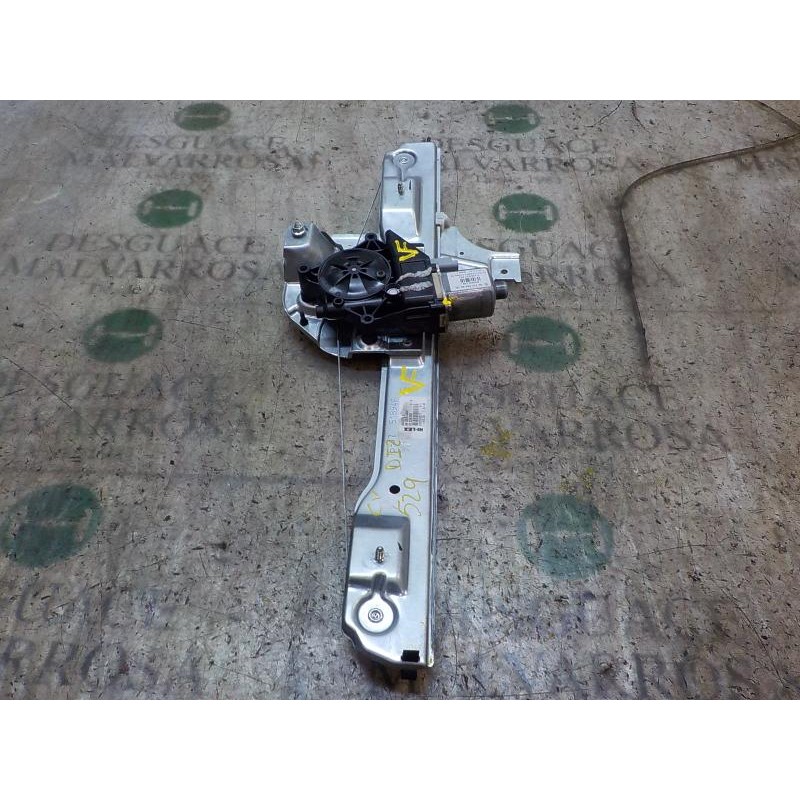 Recambio de elevalunas delantero izquierdo para peugeot 208 access referencia OEM IAM 9673154480  