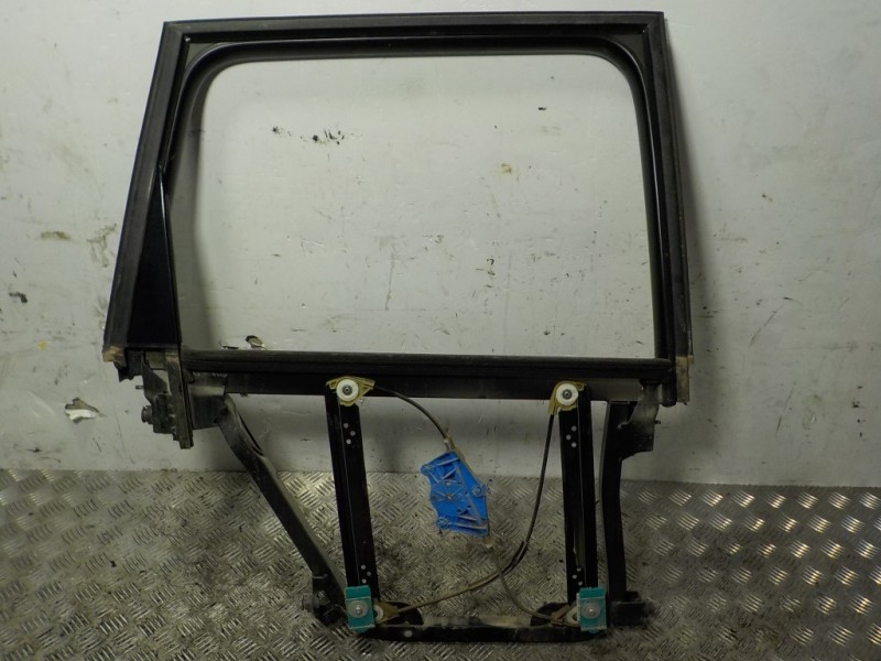 Recambio de elevalunas trasero derecho para volkswagen touareg (7l6) 3.0 v6 tdi dpf referencia OEM IAM 7L0839462D 7L0839462B 