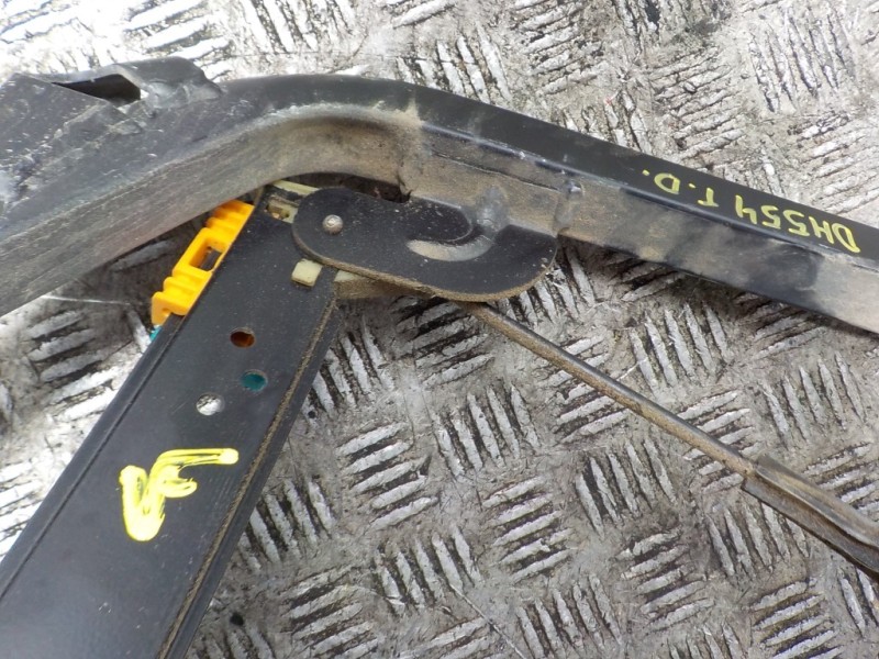 Recambio de elevalunas trasero derecho para volkswagen touareg (7l6) 3.0 v6 tdi dpf referencia OEM IAM 7L0839462D 7L0839462B 