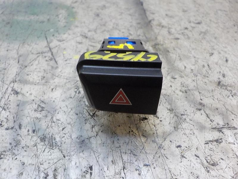 Recambio de warning para peugeot 208 access referencia OEM IAM 96750916ZD  