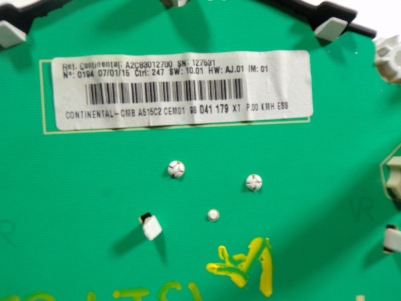 Recambio de cuadro instrumentos para citroën c3 1.0 vti referencia OEM IAM 98041179XT A2C83012700 A2C83012700