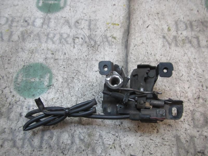 Recambio de cerradura capot para audi a4 berlina (b5) 1.9 tdi referencia OEM IAM   