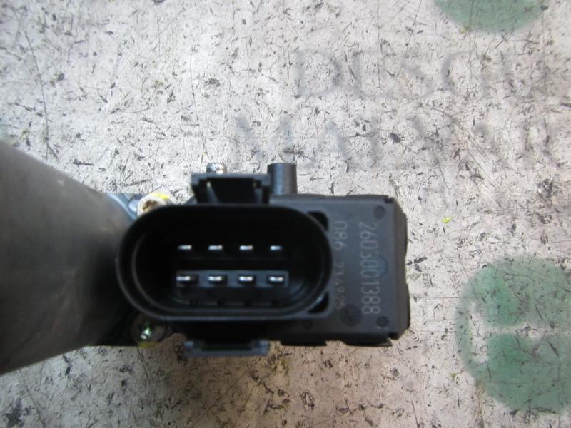 Recambio de motor elevalunas delantero izquierdo para audi a4 berlina (b5) 1.9 tdi referencia OEM IAM   