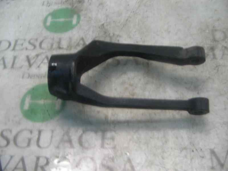 Recambio de soporte brazo suspension delantero derecho para mg serie 800 (rs) 825 sd referencia OEM IAM   