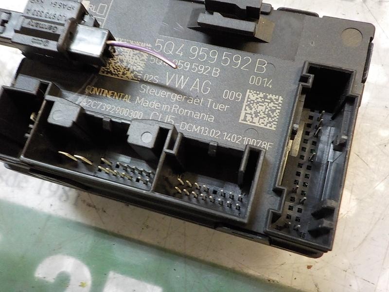 Recambio de modulo electronico para seat leon (5f1) 1.6 tdi referencia OEM IAM 5Q4959592BZ00 5Q4959592B 