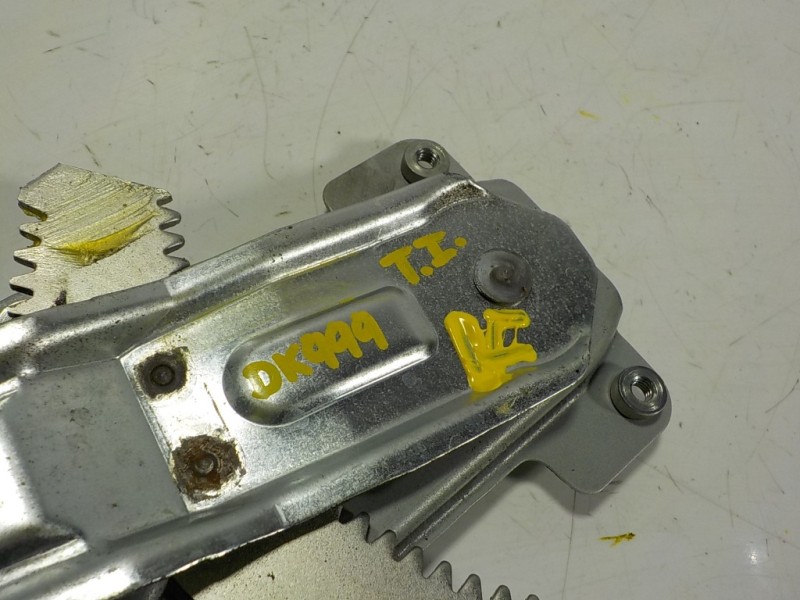 Recambio de elevalunas trasero izquierdo para subaru xv advance referencia OEM IAM 62222FJ010 412090 61188KG000