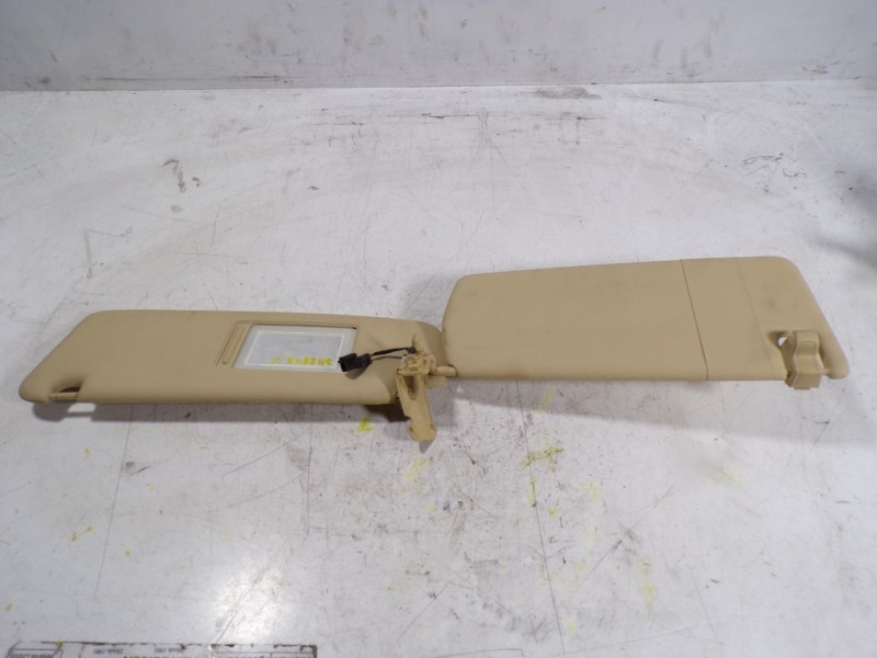 Recambio de parasol izquierdo para volkswagen touareg (7l6) 3.0 v6 tdi dpf referencia OEM IAM 7L6857551AQ3B4  