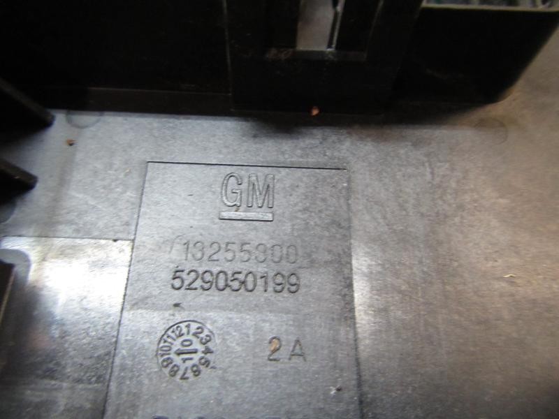 Recambio de caja reles / fusibles para chevrolet cruze ls referencia OEM IAM   