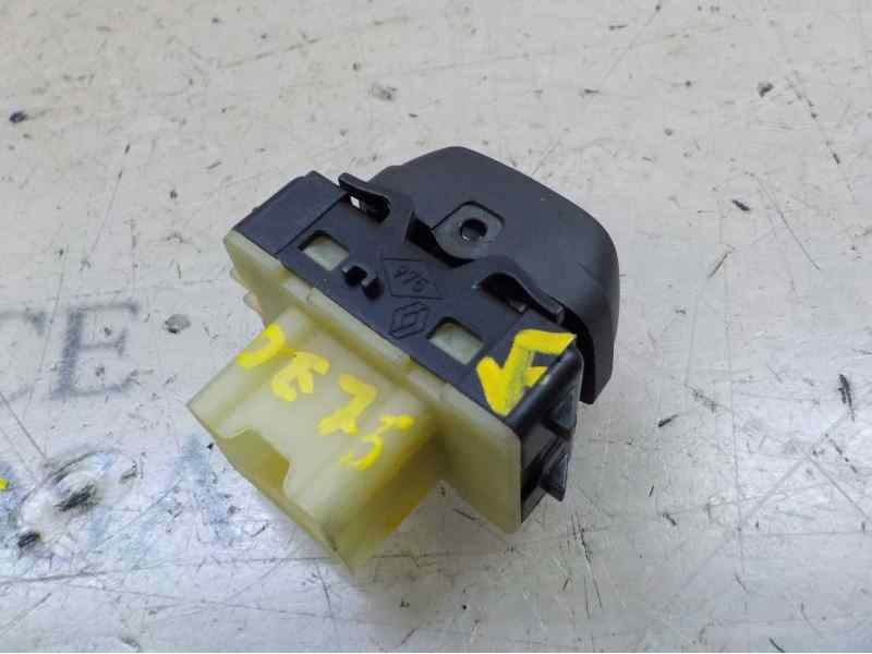 Recambio de mando elevalunas delantero derecho para dacia sandero stepway ambiance referencia OEM IAM 254214937R 254214937R 