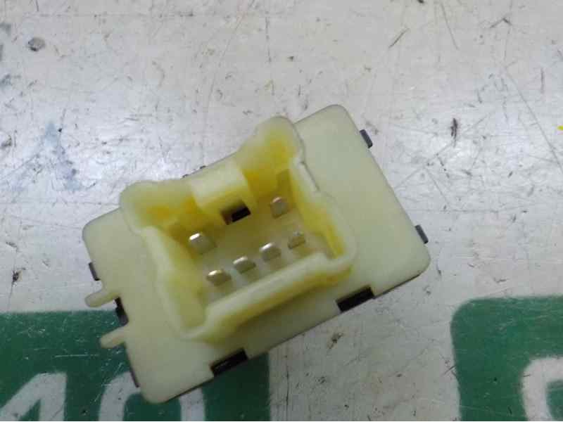 Recambio de mando elevalunas delantero derecho para dacia sandero stepway ambiance referencia OEM IAM 254214937R 254214937R 