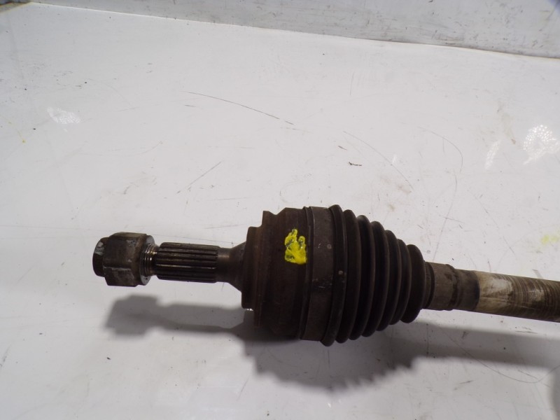 Recambio de transmision izquierda para citroën c3 1.0 vti referencia OEM IAM 9801388580 9801388580 