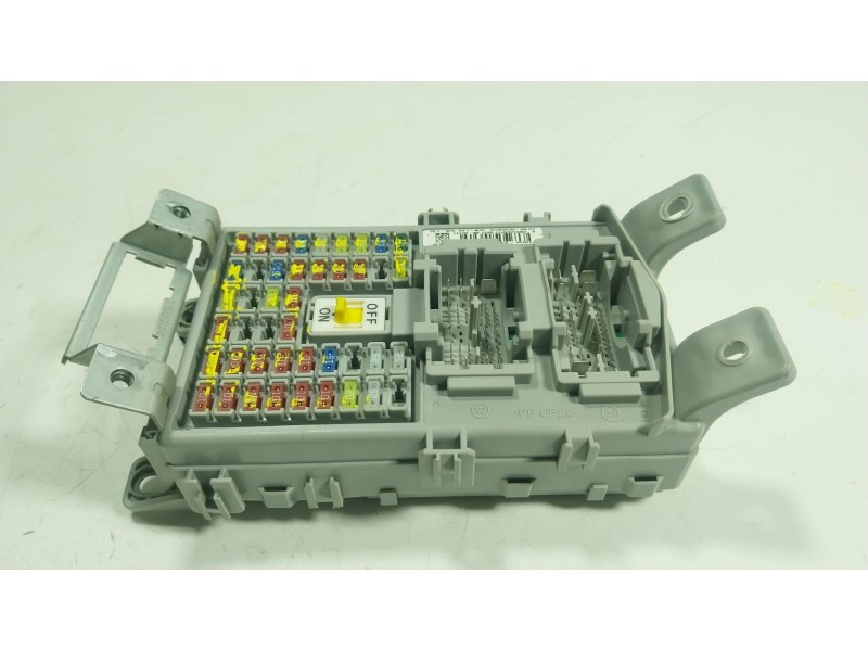 Recambio de caja reles / fusibles para hyundai i20 ii (gb, ib) 1.0 t-gdi referencia OEM IAM 91950C8520 91950G8520 