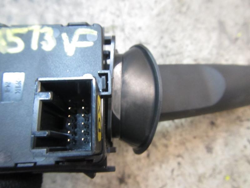 Recambio de mando intermitentes para chevrolet cruze ls referencia OEM IAM   