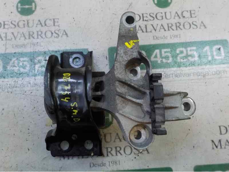 Recambio de soporte motor derecho para dacia sandero stepway ambiance referencia OEM IAM 113758078R  