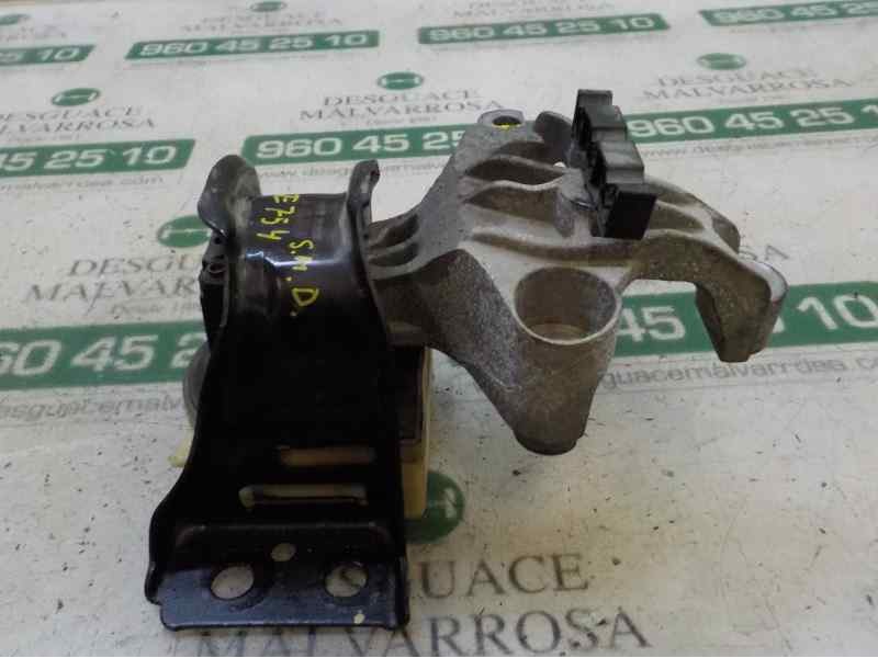 Recambio de soporte motor derecho para dacia sandero stepway ambiance referencia OEM IAM 113758078R  