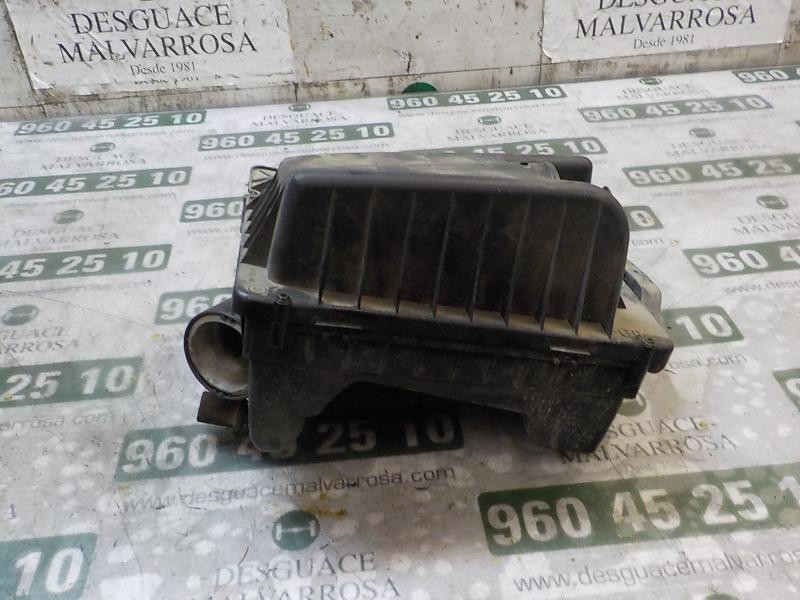 Recambio de filtro aire para opel astra h caravan 1.6 16v referencia OEM IAM   