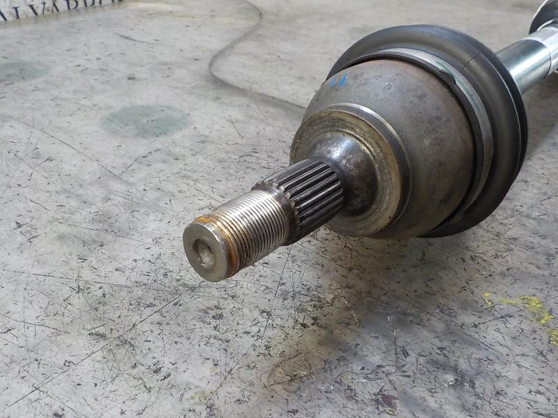 Recambio de transmision izquierda para peugeot 208 access referencia OEM IAM 3272LG  